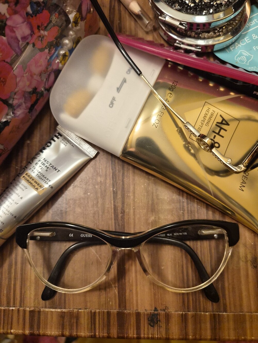 GUESS Black and Clear Cat-Eye Reading Glasses for Women